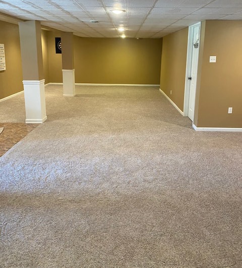 Huge-basement-2.jpg